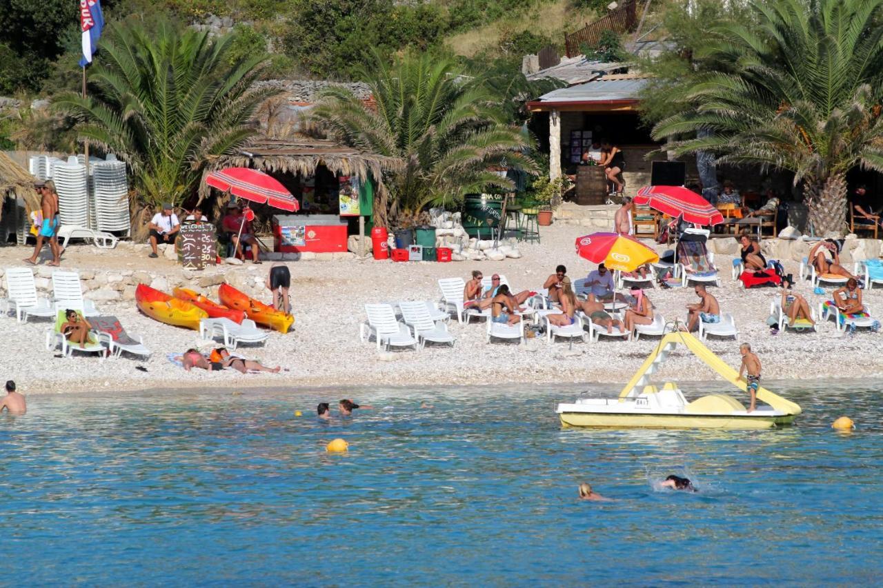 Apartments And Rooms With Parking Space Hvar - 15378 Hvar Town Exterior photo